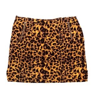 Vintage Emanuel Ungaro Women's Velvet Leopard Print Skirt – Size 14 / EU‎ 48